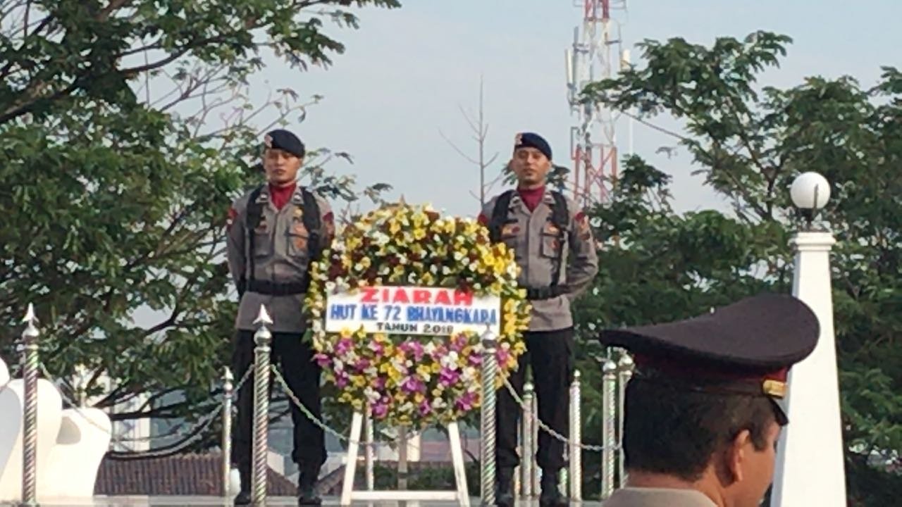Peringati HUT Bhayangkara ke-72, Polda Jateng Laksanakan Tabur Bunga